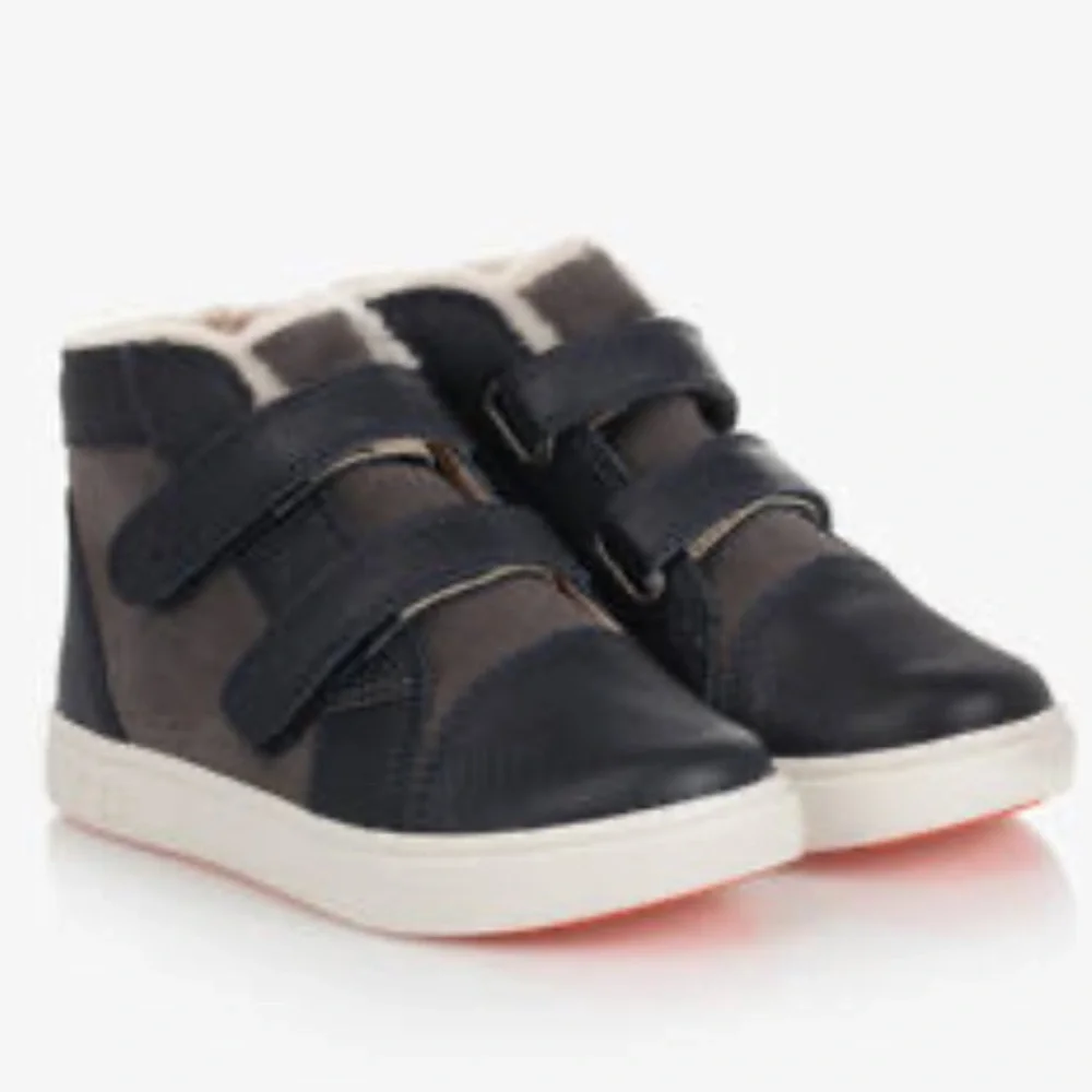 UGG Kids' Rennon II Sneaker - Picture 2 of 12